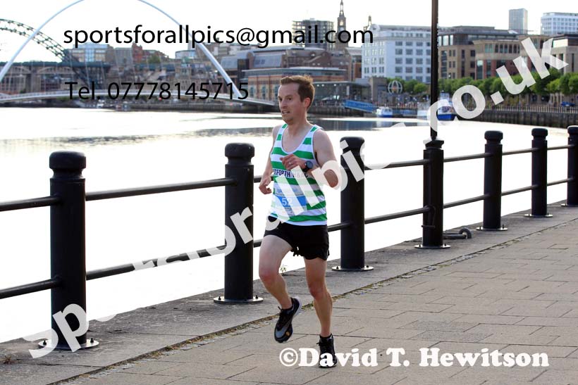 The 2022 Bridges of the Tyne 5 Mile (organised Tyne Bridge Harriers), Quayside, Newcastle, Tuesday, July 5th. Photo: David T. Hewitson/Sports for All Pics